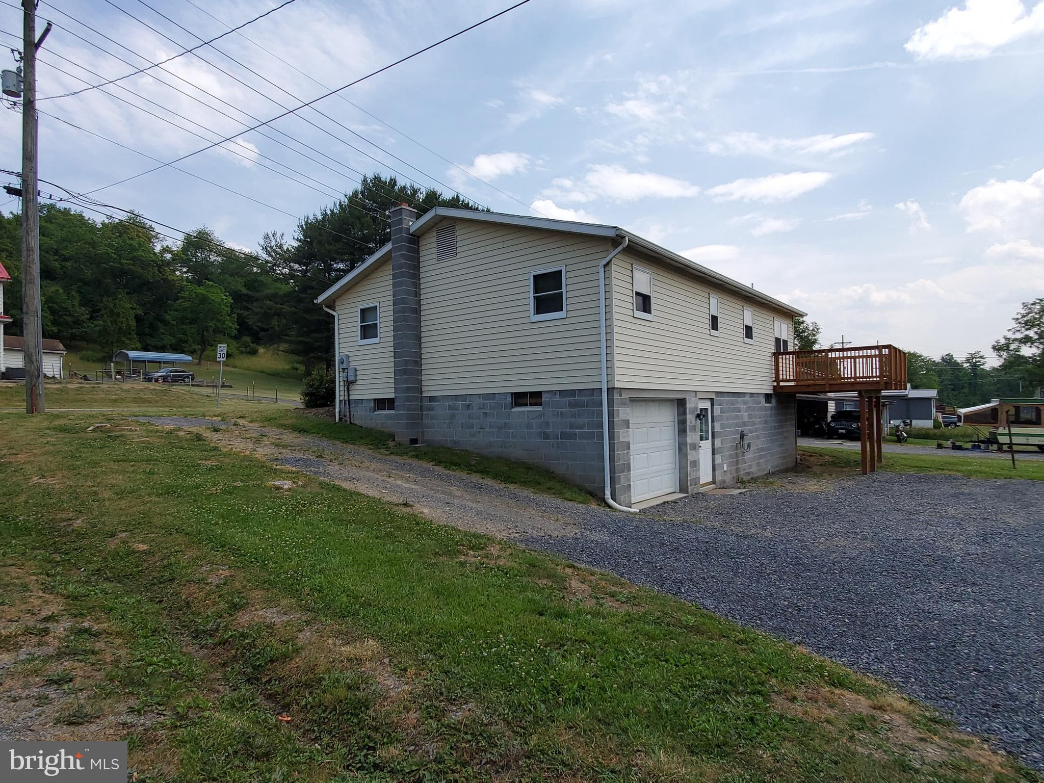 12001 Messick Road Southeast Cumberland, MD 21502 - Photo 3 of 40