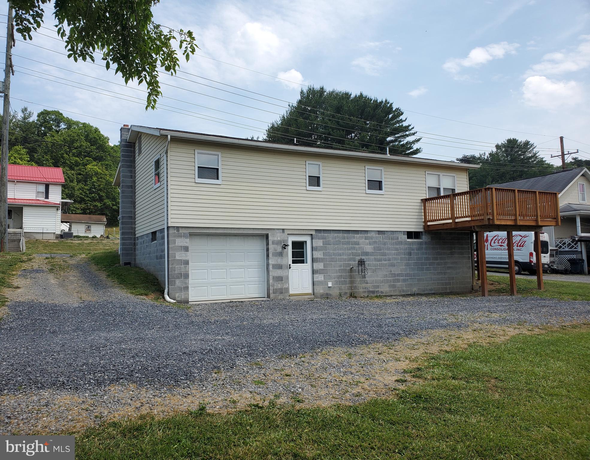 12001 Messick Road Southeast Cumberland, MD 21502 - Photo 4 of 40