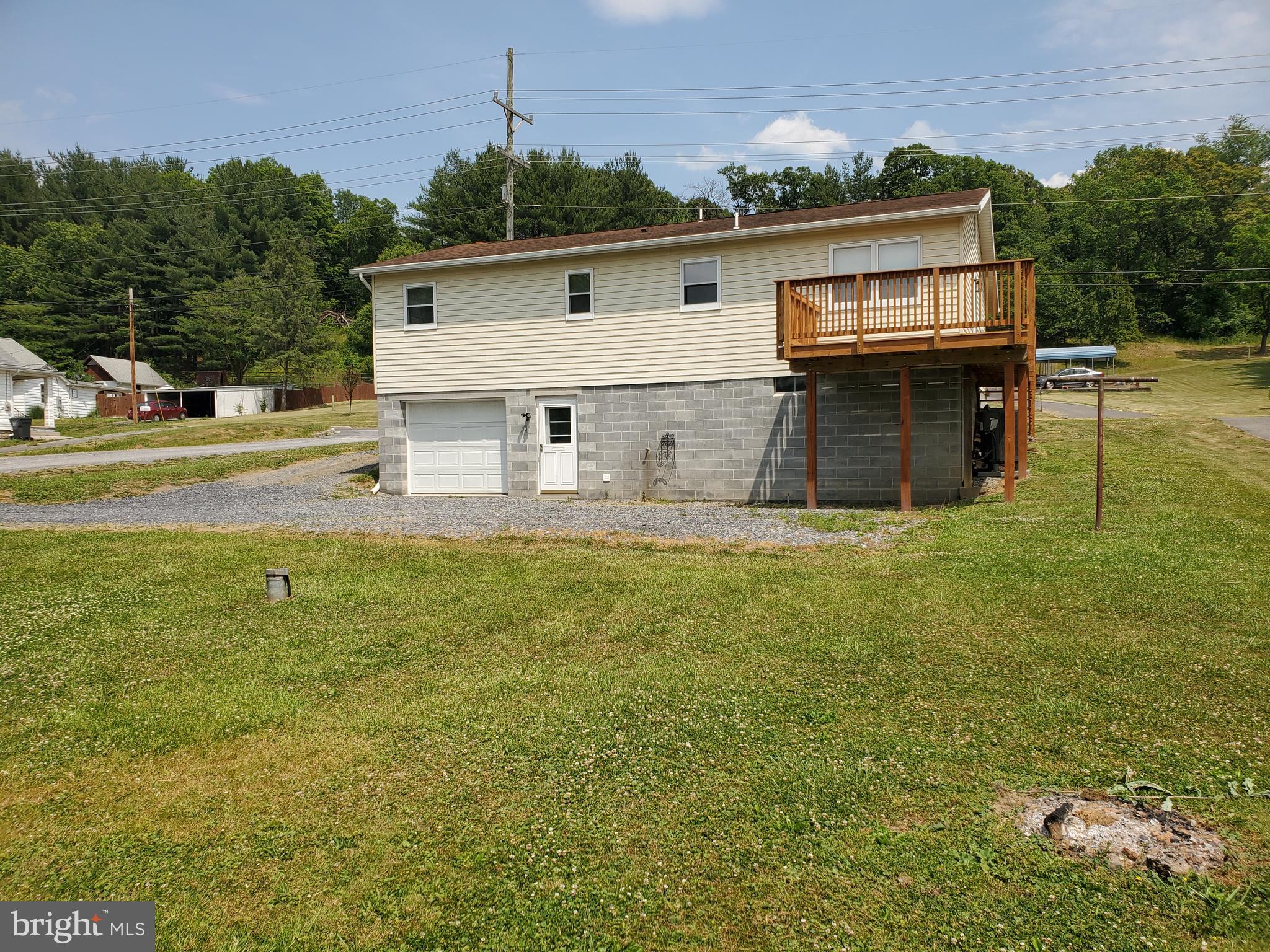 12001 Messick Road Southeast Cumberland, MD 21502 - Photo 5 of 40