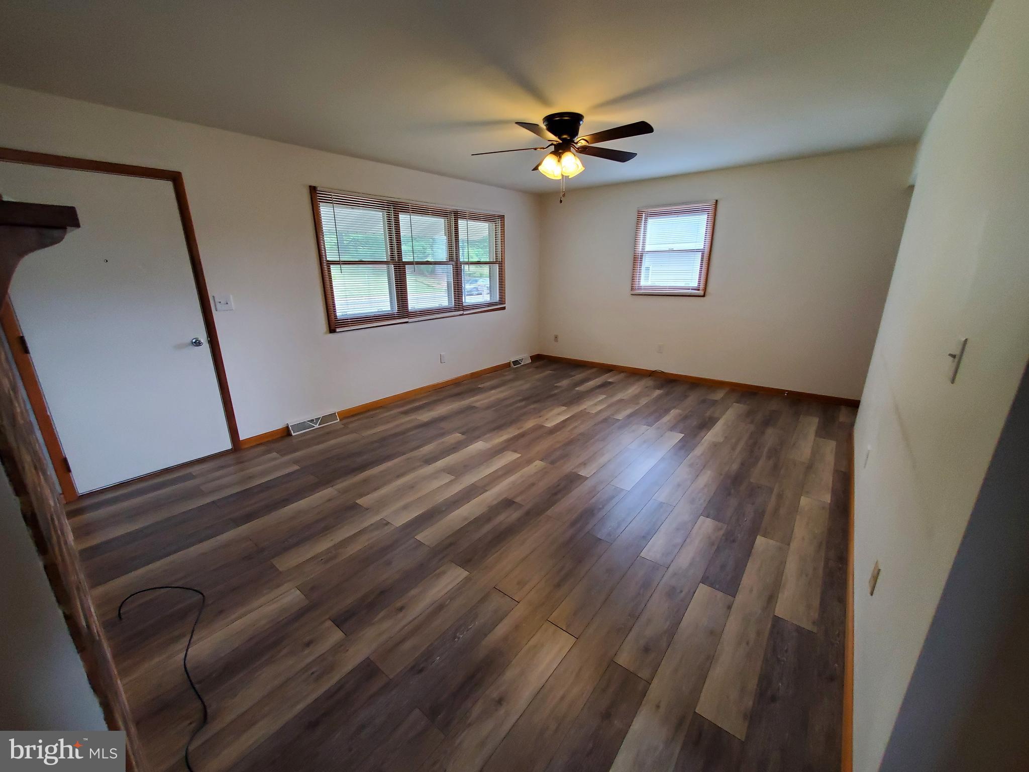 12001 Messick Road Southeast Cumberland, MD 21502 - Photo 10 of 40