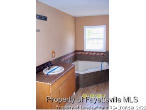 4009 Midway Road Maxton, NC 28364 - Photo 7 of 10 Gallery Image 7