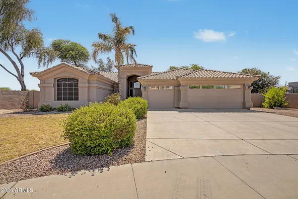 $649,000 | 2160 South Boulder Court, Gilbert, AZ 85295