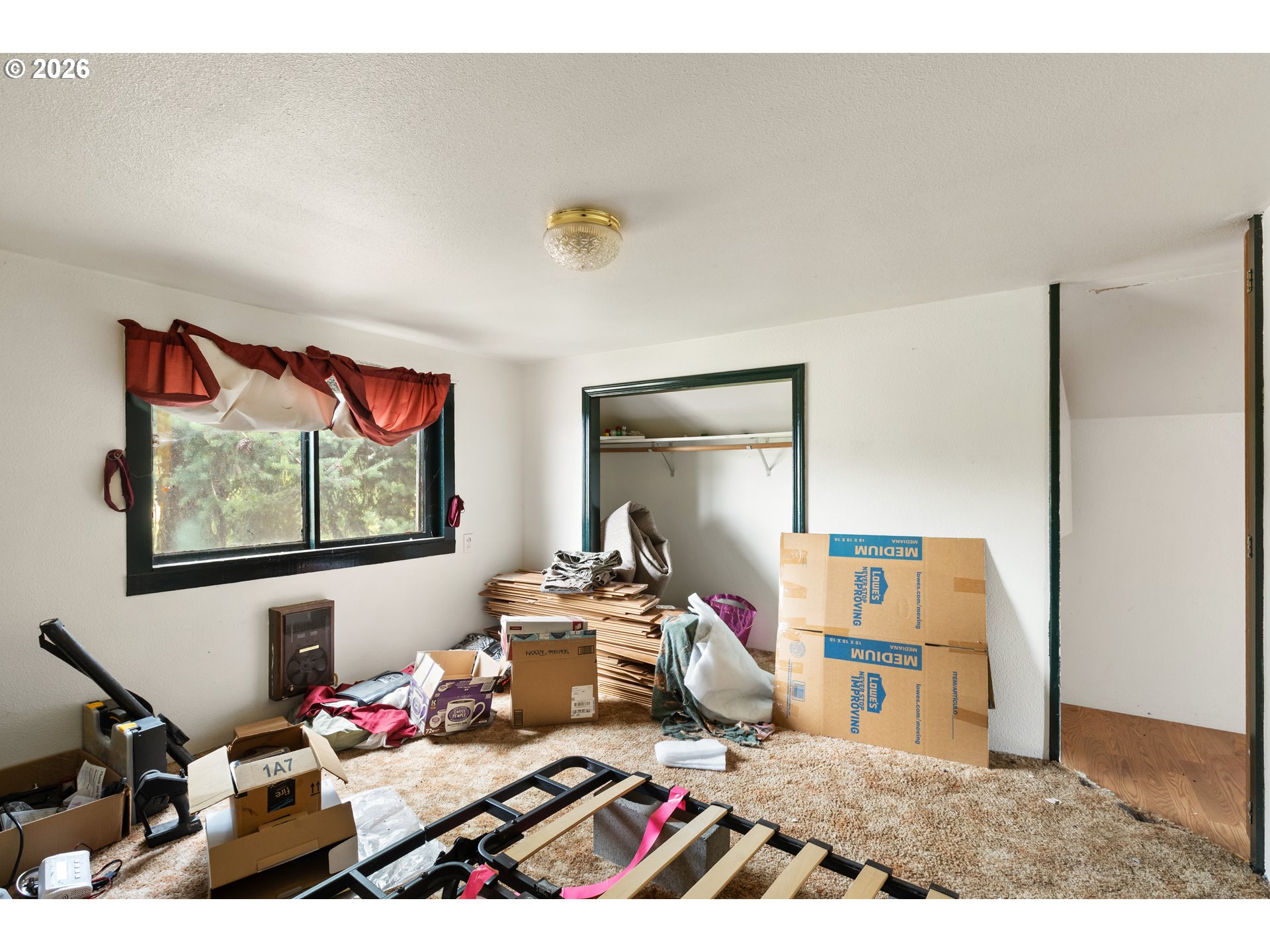 5993 Nonpareil Road Sutherlin, OR 97479 - Photo 22 of 43 Bedroom