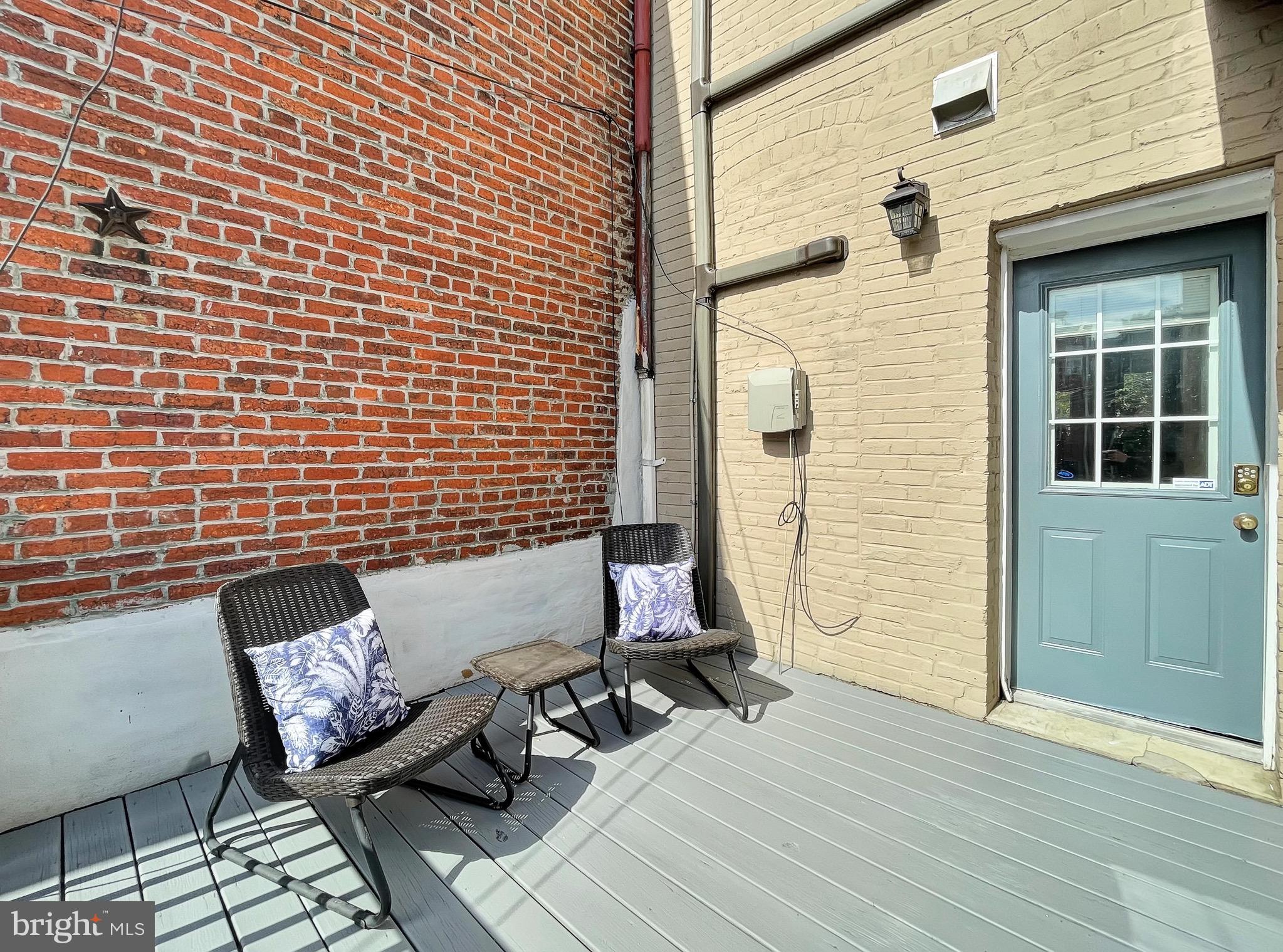 56 R Street Northwest Washington, DC 20001 - Photo 30 of 64 Rear deck