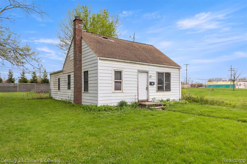 8070 West Point Street Taylor, MI 48180 - Photo 2 of 15