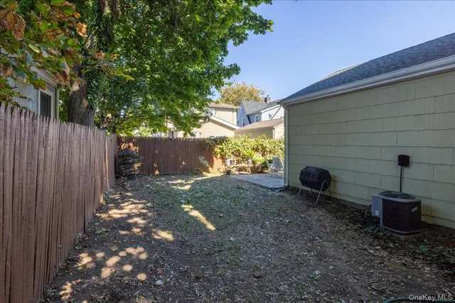 $1,299,000 | 38 Johnson Place, Woodmere, NY 11598