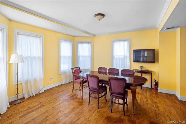 $1,299,000 | 38 Johnson Place, Woodmere, NY 11598