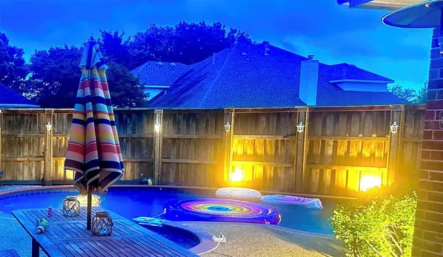 a view of a lake in middle of the house