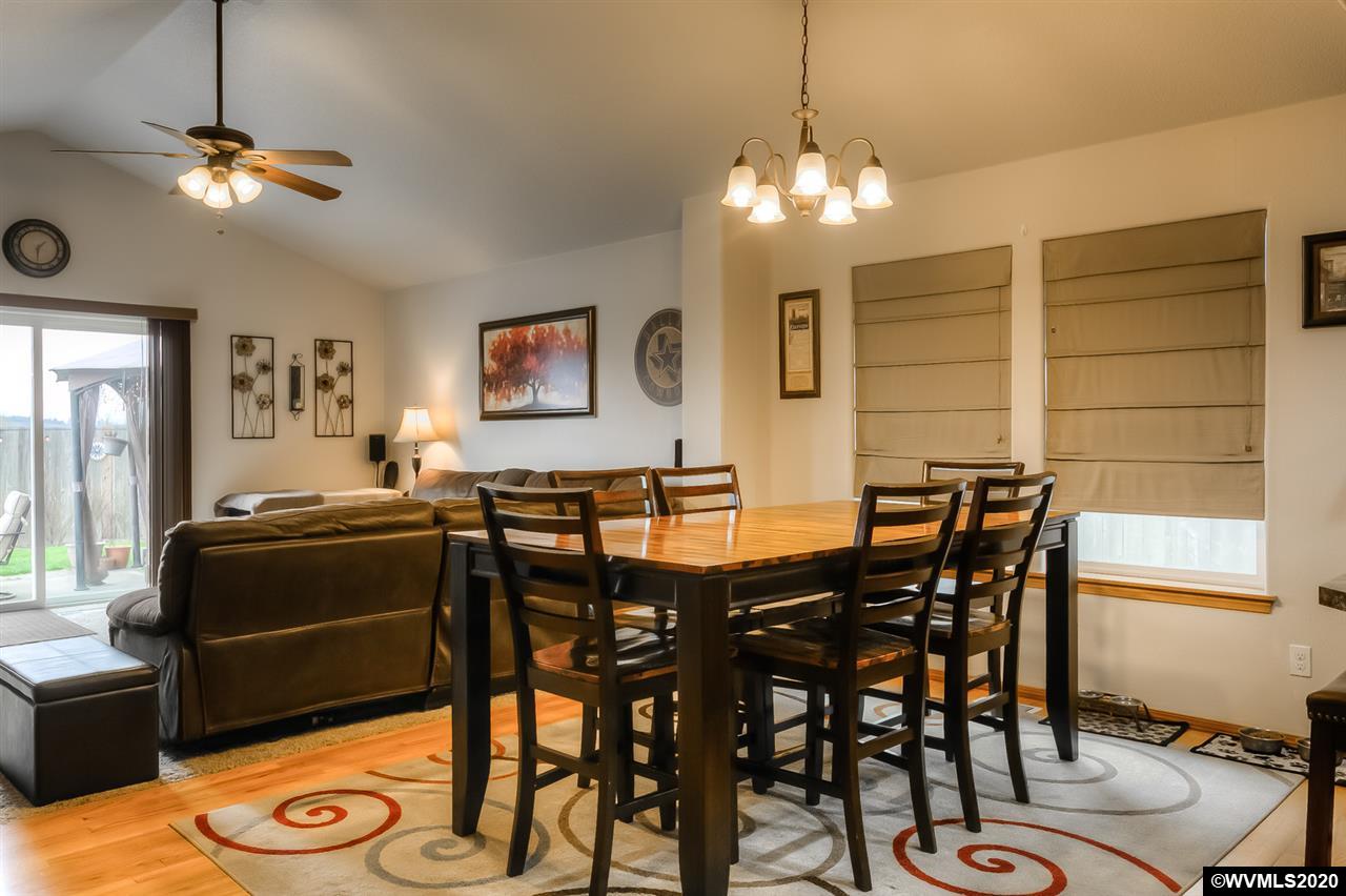 536 East Elm Loop Gervais, OR 97026 - Photo 12 of 33 Gallery Image 12