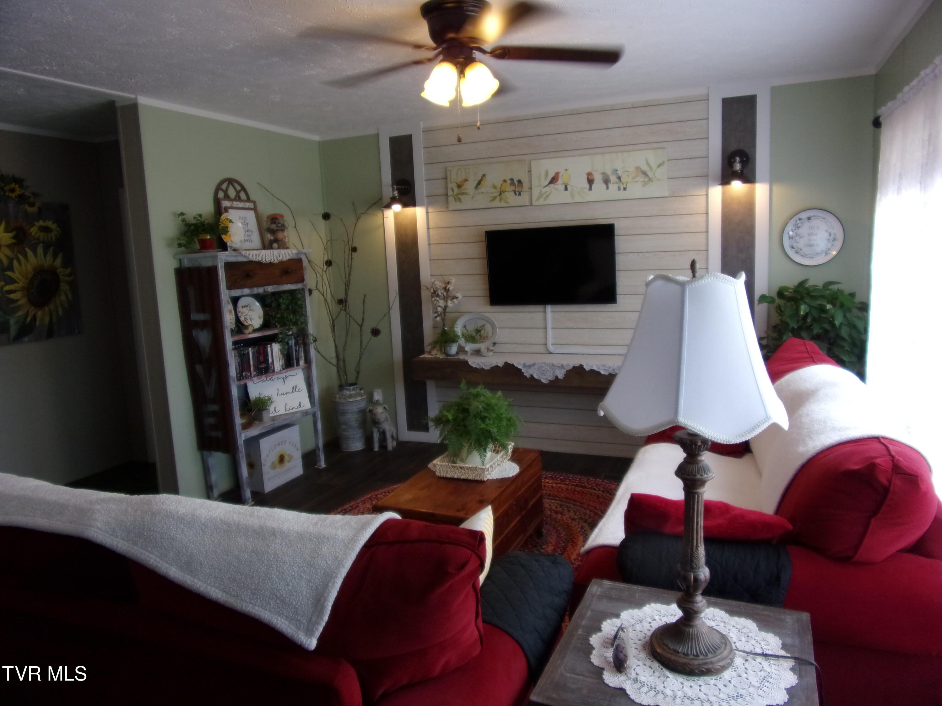 2034 Valley Home Road Dandridge, TN 37725 - Photo 9 of 21 100_0465