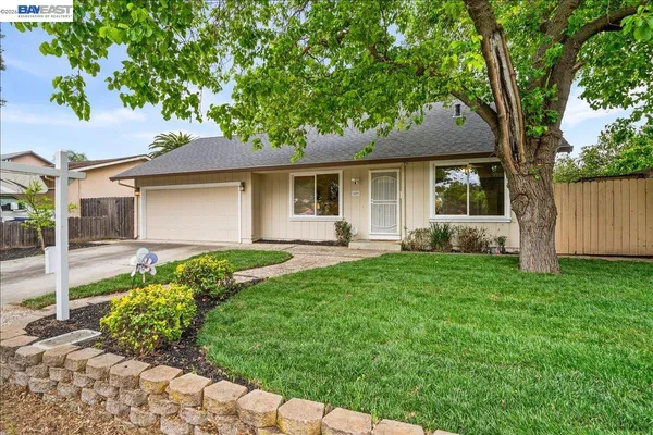 $1,089,950 | 409 Alameda Drive, Livermore, CA 94551