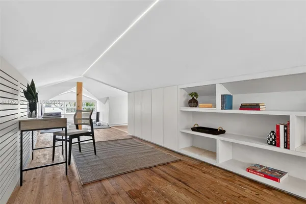 $1,250,000 | 85 Northeast 46th Street, Miami, FL 33137