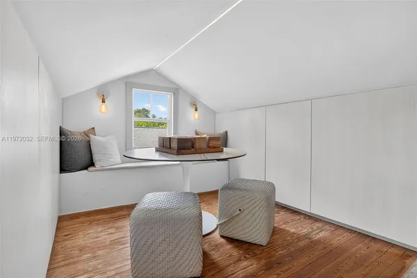 $1,250,000 | 85 Northeast 46th Street, Miami, FL 33137