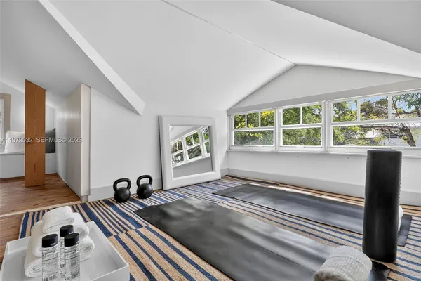 $1,250,000 | 85 Northeast 46th Street, Miami, FL 33137