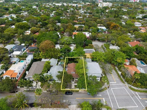 $1,250,000 | 85 Northeast 46th Street, Miami, FL 33137