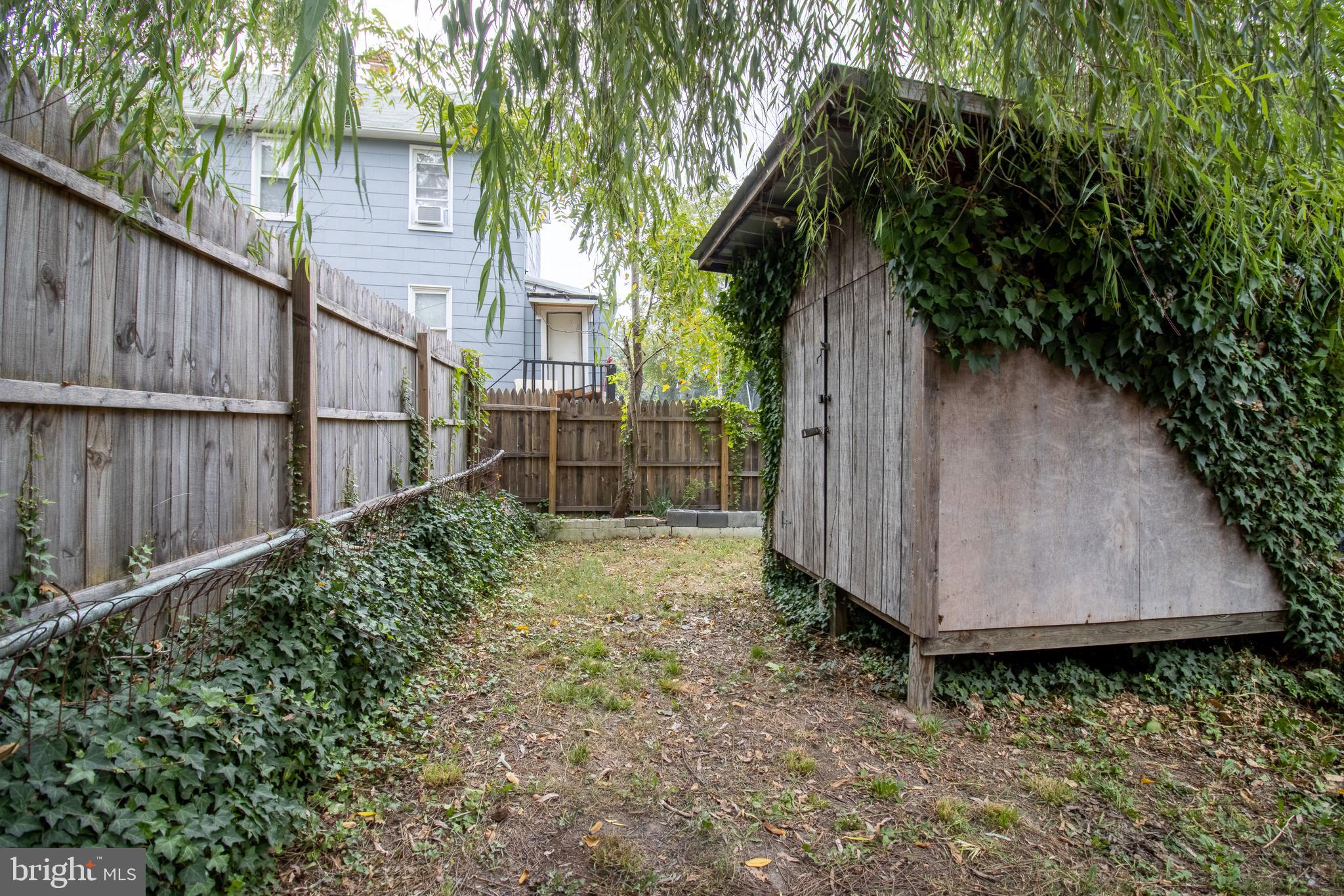 1505 Desoto Road Baltimore, MD 21230 - Photo 21 of 39 Large storage shed