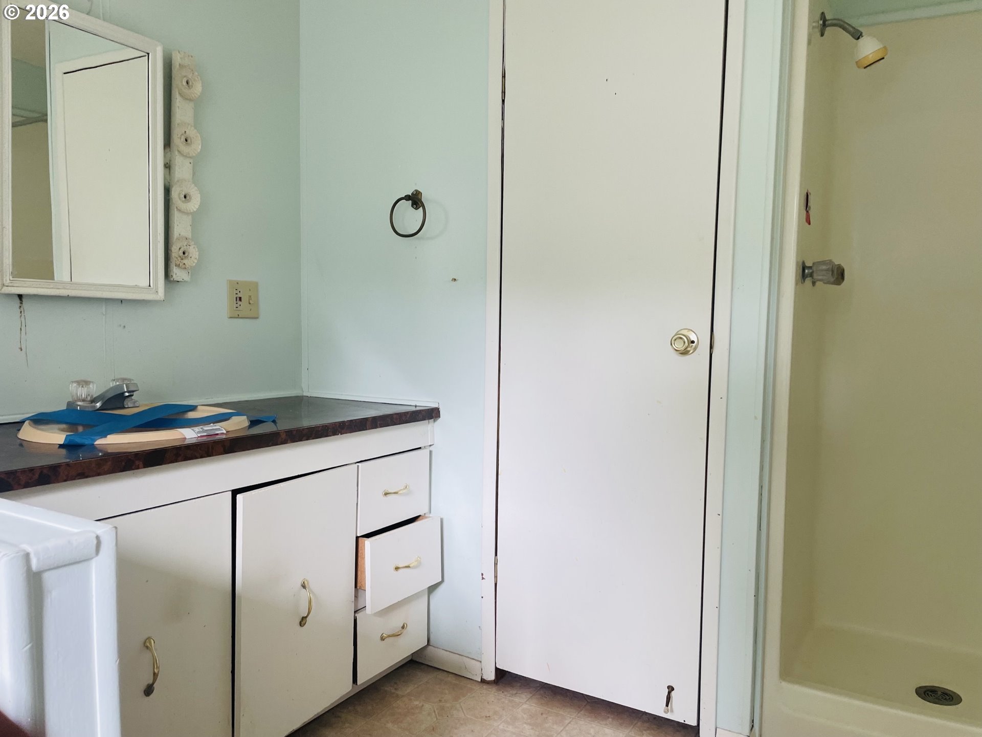 1600 Rhododendron Drive, Unit 288 Florence, OR 97439 - Photo 8 of 16 Primary Bedroom