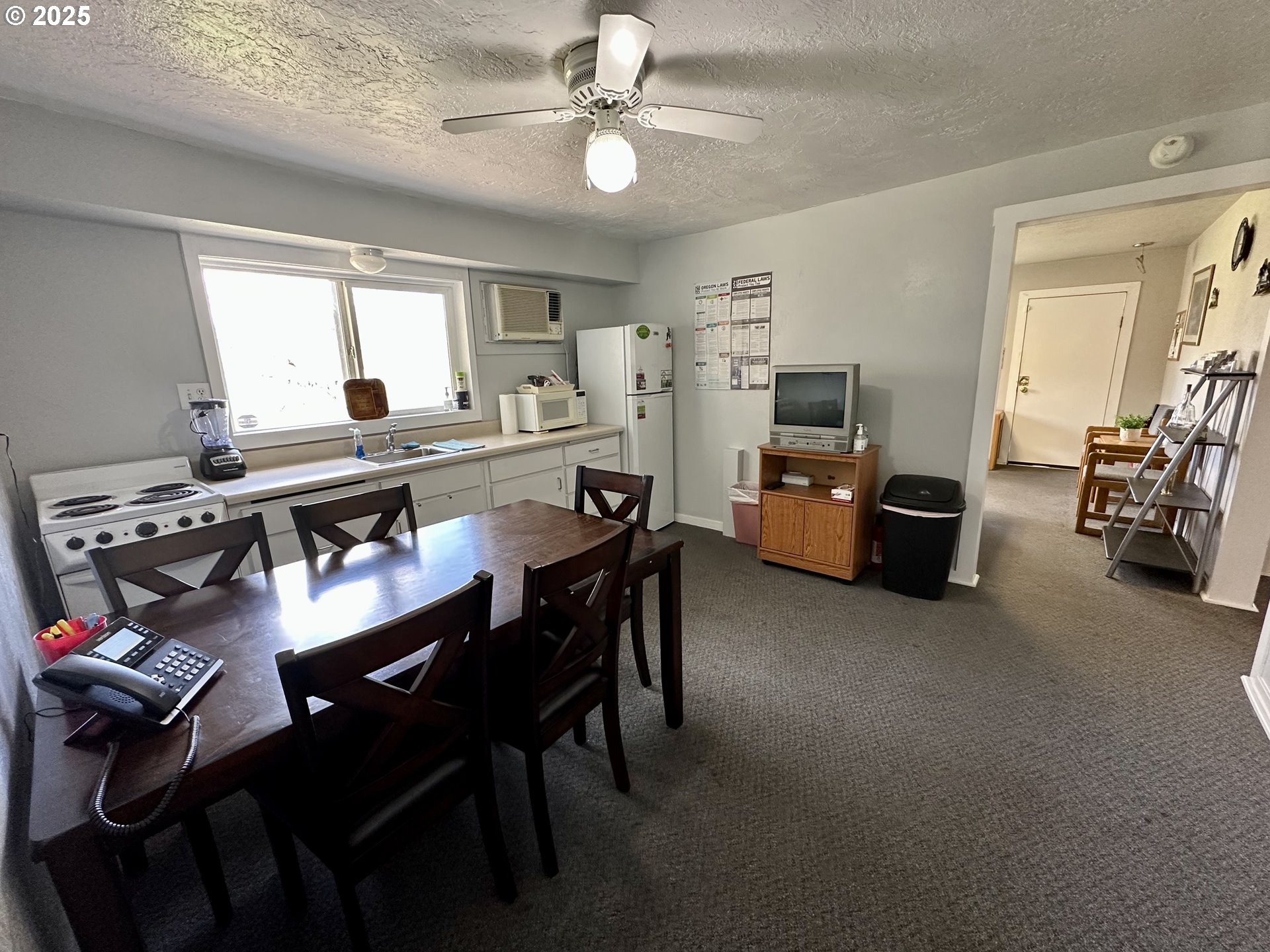 83 Swain Lane Eugene, OR 97404 - Photo 9 of 23 a view of a dining room with furniture