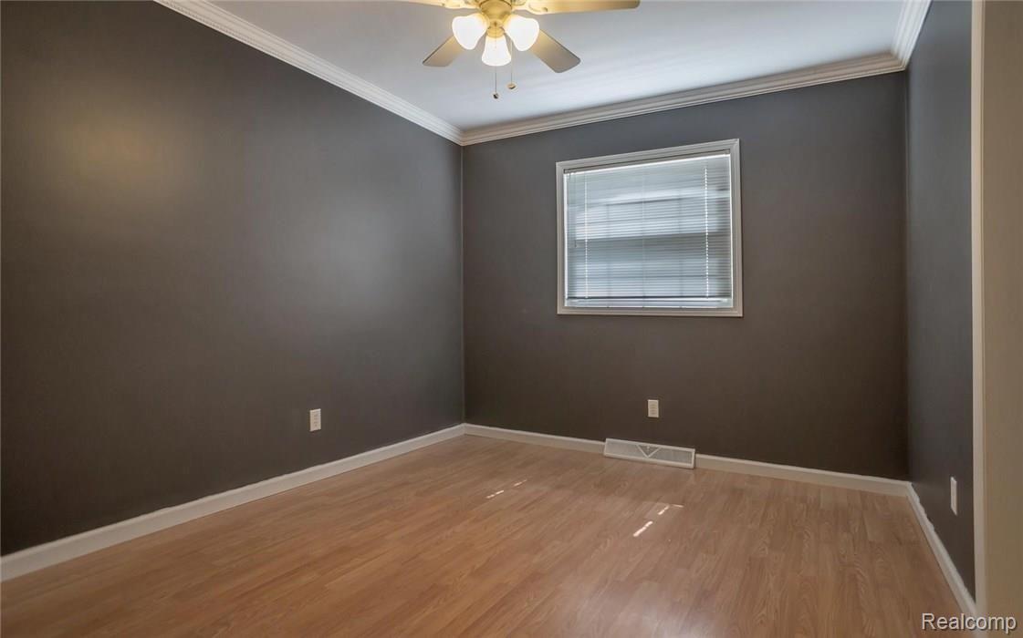 19 Triangle Lake Road Howell, MI 48843 - Photo 14 of 20 19 Triangle Lake 014.jpg