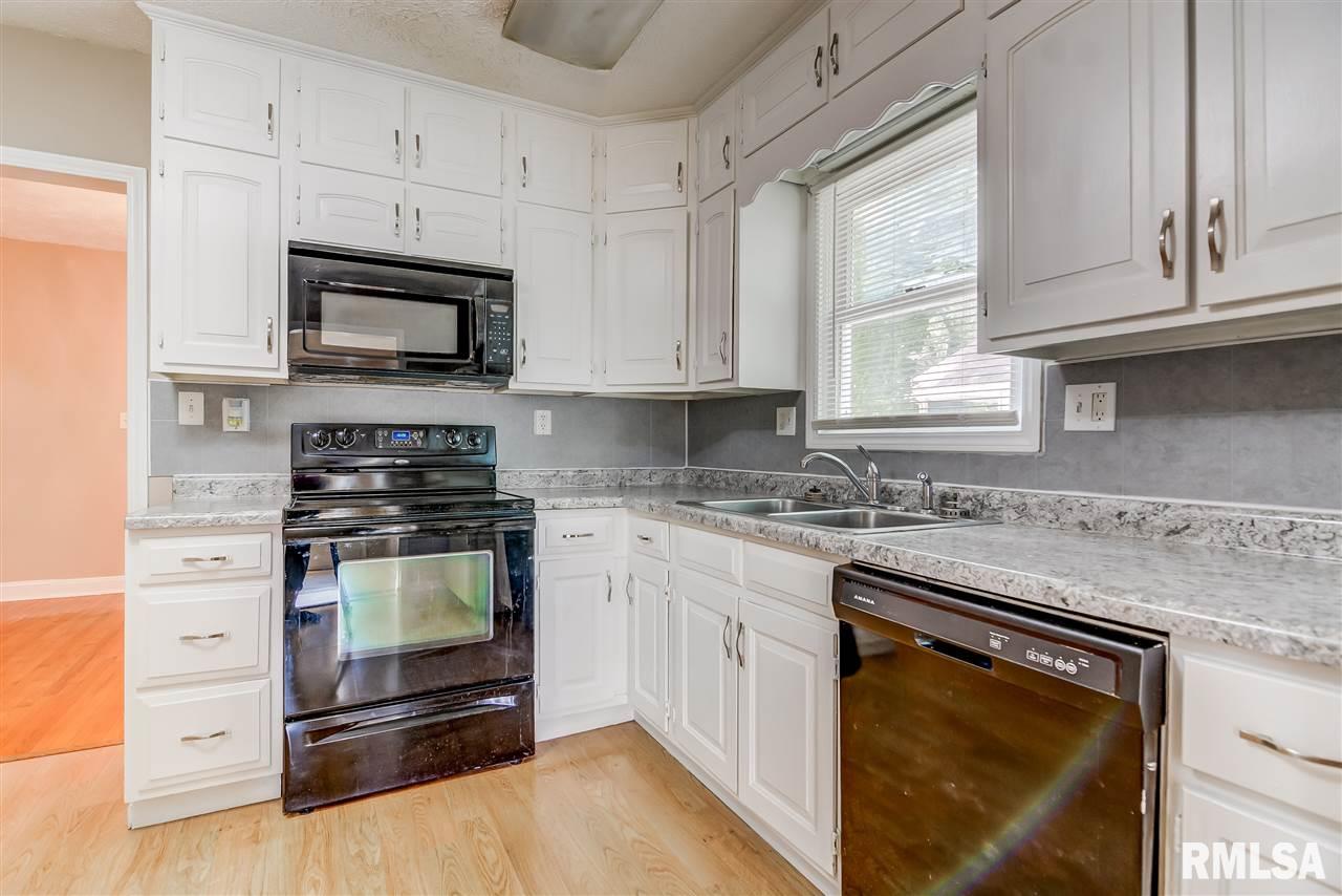 2727 South State Street Springfield, IL 62704 - Photo 8 of 19