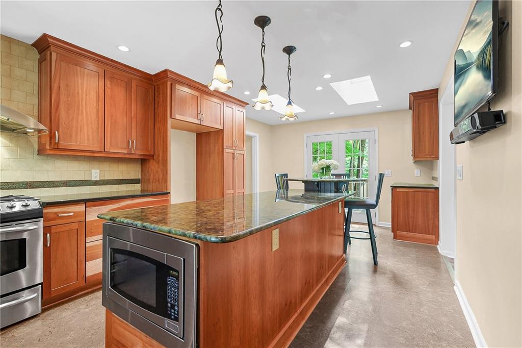 266 Lantern Ridge Court Alpharetta, GA 30009 - Photo 23 of 70