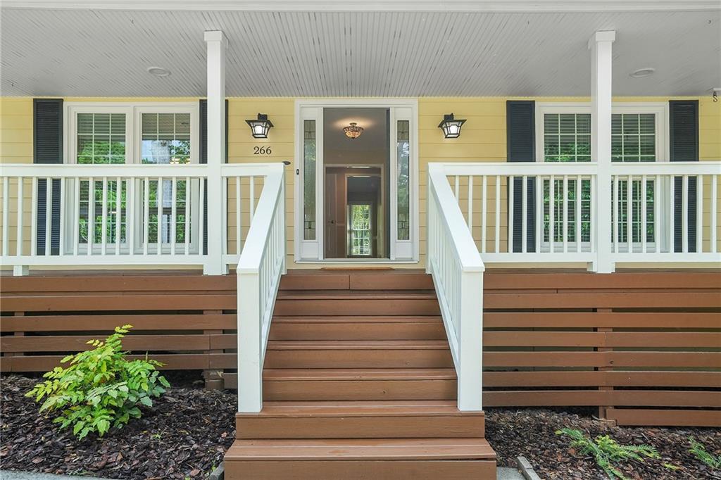 266 Lantern Ridge Court Alpharetta, GA 30009 - Photo 9 of 70