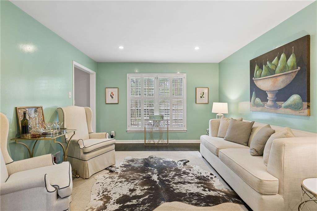 2544 Circlewood Road Northeast Atlanta, GA 30345 - Photo 7 of 60