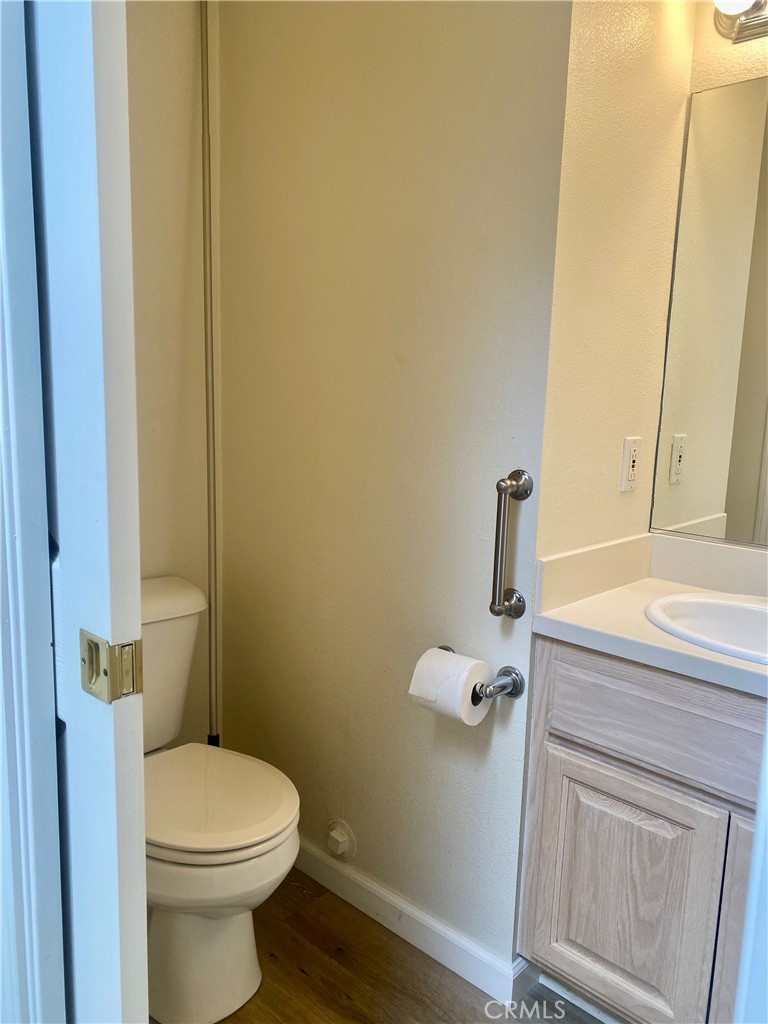 1670 Interlachen Road Seal Beach, CA 90740 - Photo 15 of 44