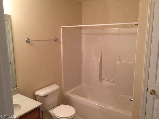378 Baxter Road Winston-Salem, NC 27107 - Photo 11 of 13 Bathroom