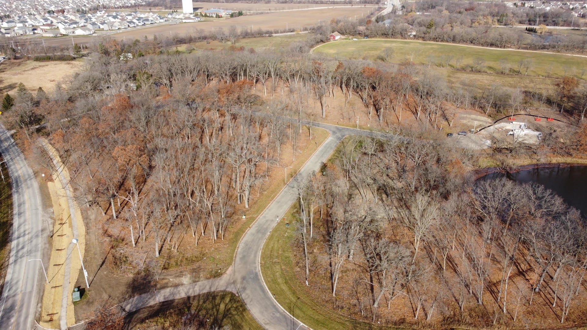 1680 Airdrie Lane Hoffman Estates, IL 60192 - Photo 3 of 13 a view of entryway with wooden floor