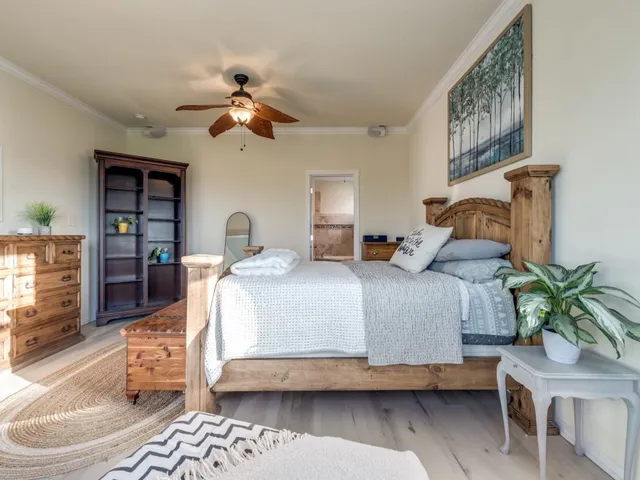 $950,000 | 126 East Shore Drive, Clear Lake Shores, TX 77565