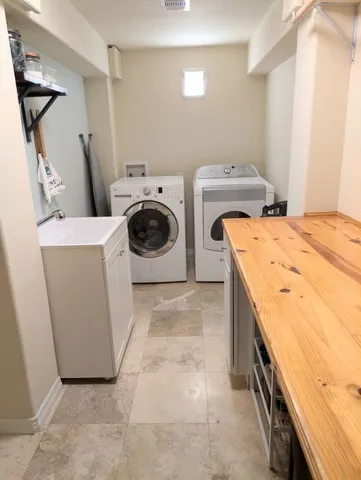 $950,000 | 126 East Shore Drive, Clear Lake Shores, TX 77565