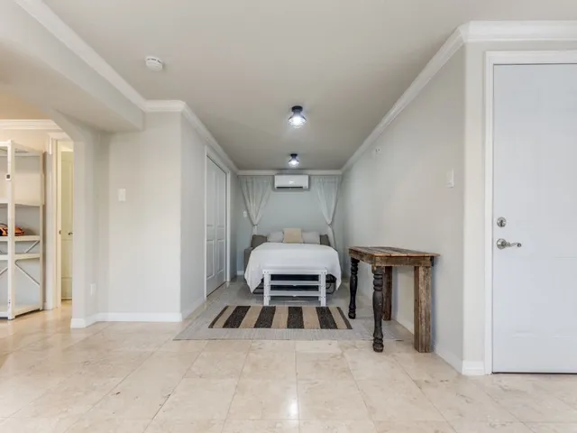 $950,000 | 126 East Shore Drive, Clear Lake Shores, TX 77565