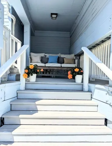 $950,000 | 126 East Shore Drive, Clear Lake Shores, TX 77565