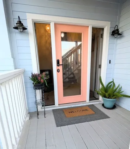 $950,000 | 126 East Shore Drive, Clear Lake Shores, TX 77565