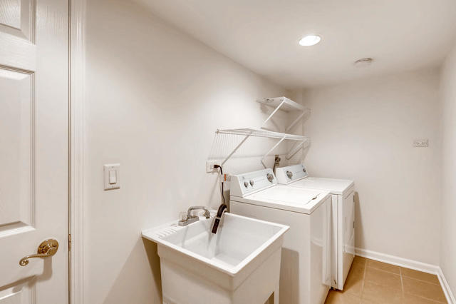 200 Pleasant Street Hoffman Estates, IL 60169 - Photo 22 of 25