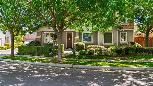 $925,000 | 474 North Orinda Court, Tracy, CA 95391