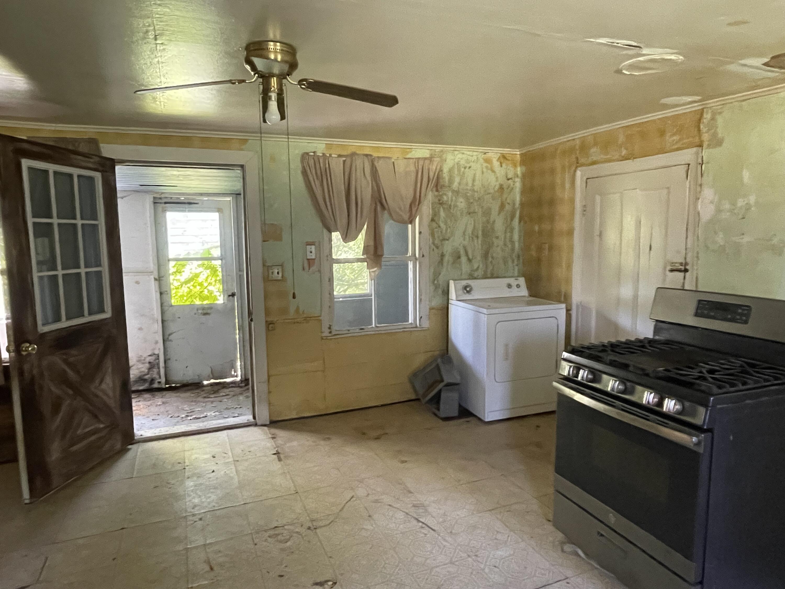 135 Reservoir Road Peru, NY 12972 - Photo 20 of 45