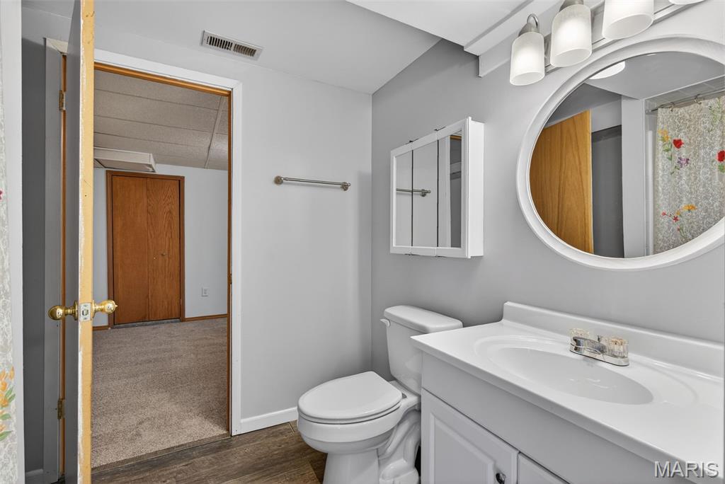 50 Sparrow Point Circle Fenton, MO 63026 - Photo 33 of 47