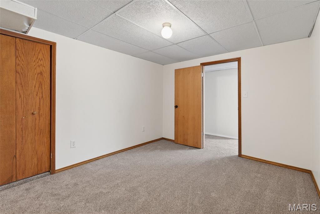 50 Sparrow Point Circle Fenton, MO 63026 - Photo 35 of 47