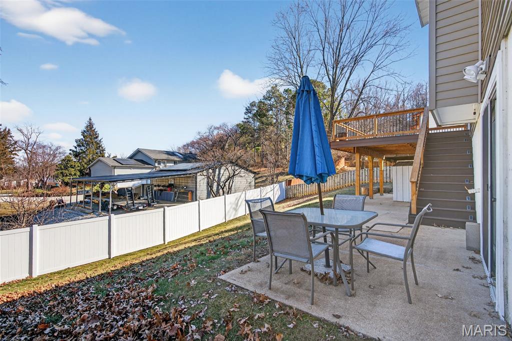 50 Sparrow Point Circle Fenton, MO 63026 - Photo 37 of 47