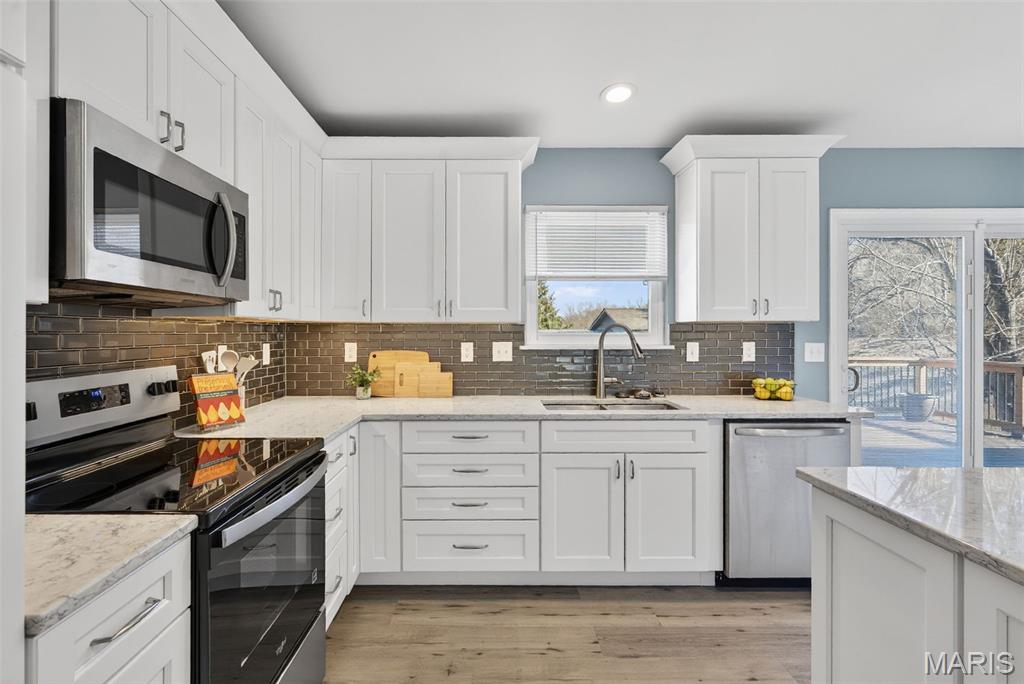 50 Sparrow Point Circle Fenton, MO 63026 - Photo 10 of 47