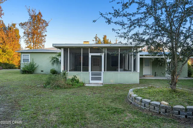 $285,000 | 1018 New York Avenue, Lynn Haven, FL 32444