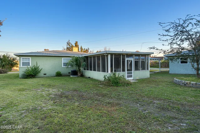 $285,000 | 1018 New York Avenue, Lynn Haven, FL 32444