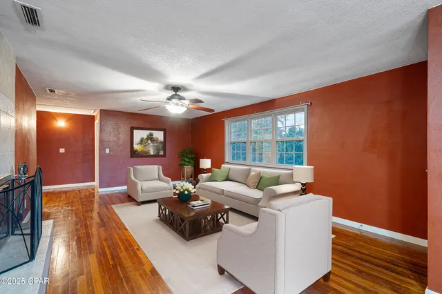 $285,000 | 1018 New York Avenue, Lynn Haven, FL 32444