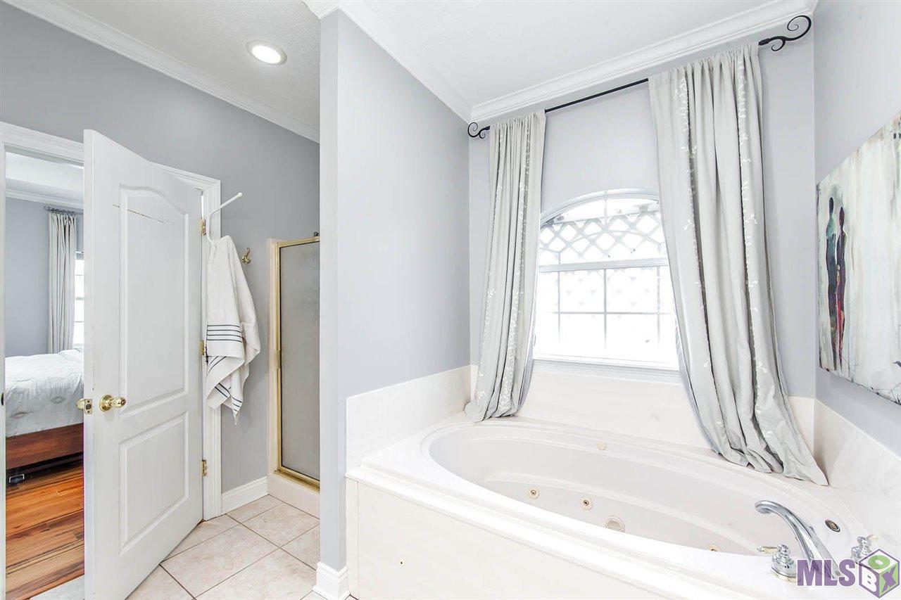 214 Tiger Tail Road Houma, LA 70360 - Photo 8 of 13 Gallery Image 8
