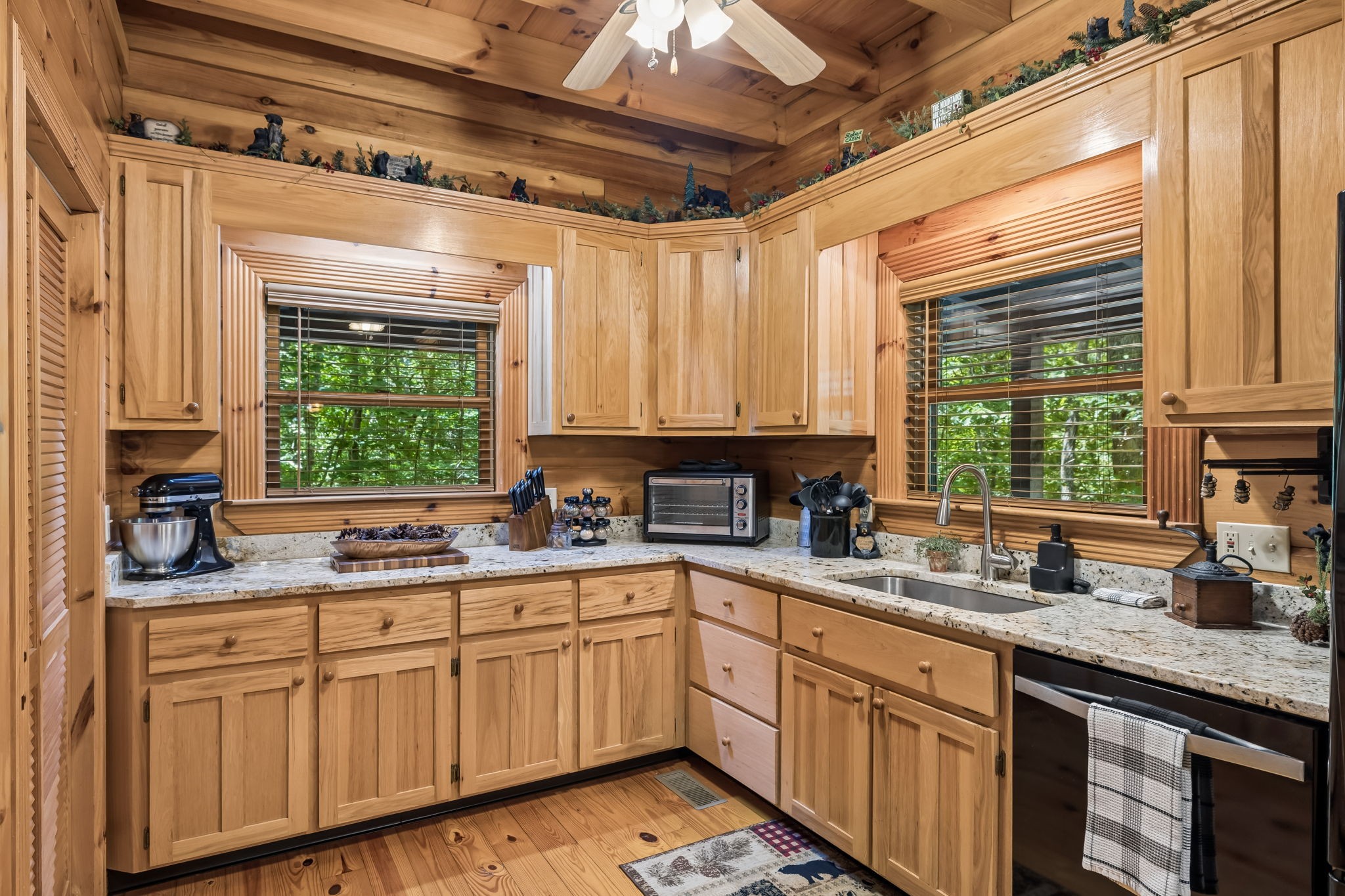 340 Doe Ridge Road Oneida, TN 37841 - Photo 28 of 99