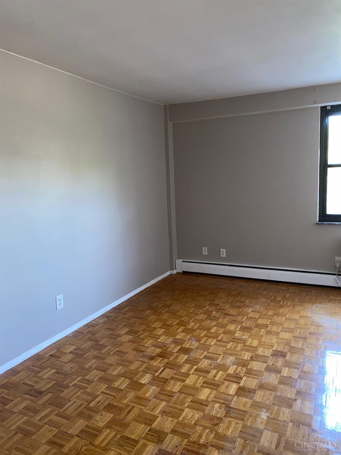 1815 William Howard Taft Road, Unit 604 Cincinnati, OH 45206 - Photo 16 of 21