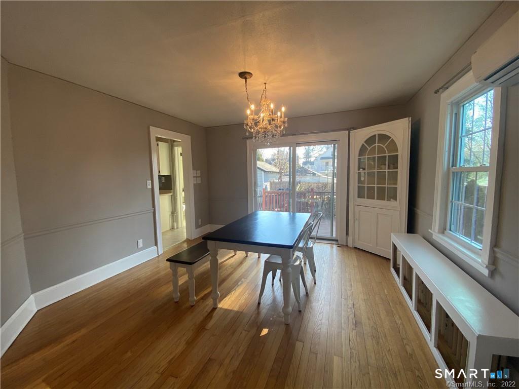 71 Fennbrook Road West Hartford, CT 06119 - Photo 8 of 27