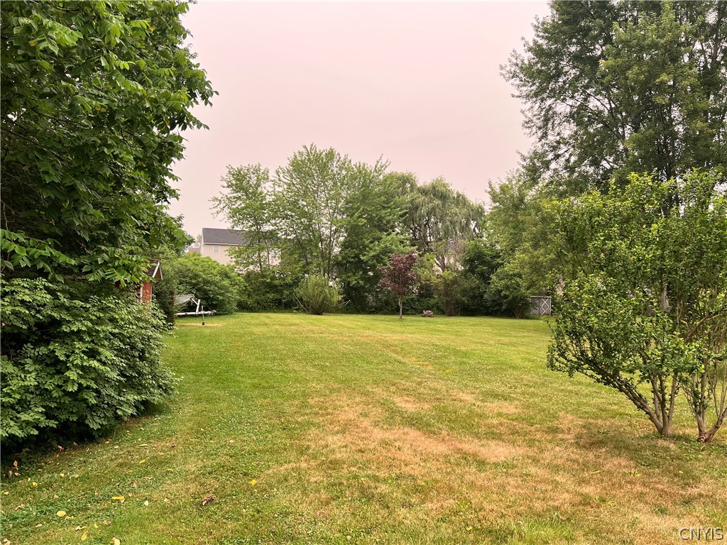 8615 Weaver Road Cicero, NY 13039 - Photo 20 of 26 Gallery Image 20
